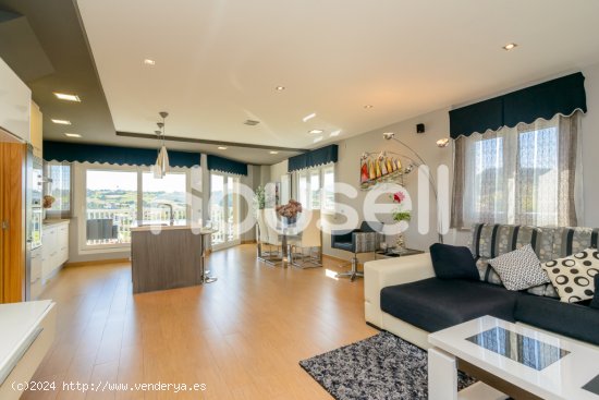 Casa en venta de 246 m2 en Castrillón, Asturias.