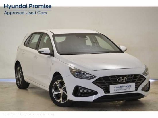 Hyundai i30 ( 1.0 TGDI Klass LR 48V 120 )  - Barcelona