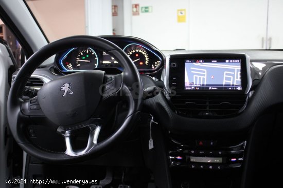 Peugeot 2008 1.6 BlueHDI S&S Allure 120 - San Fernando de Henares