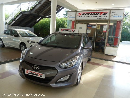 Hyundai i30 HYUNDAI i30 1.4 Klass 5p. muy muy bien cuidado, kilómetros garantizados - Montcada i Re