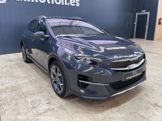 Kia XCeed 1.0 T-GDi Tech 88kW (120CV) - Sada