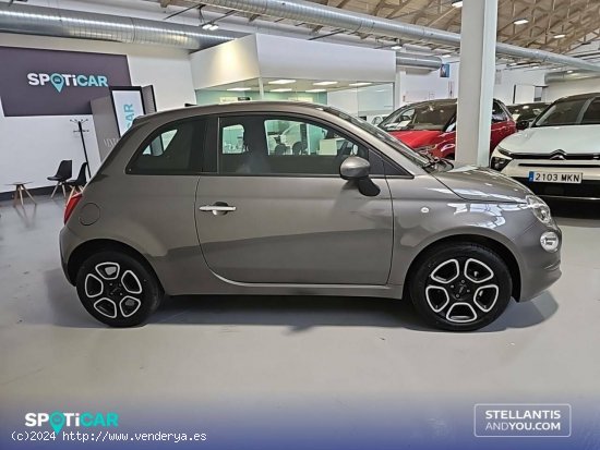 Fiat 500   1.0 Hybrid 51KW (70 CV) Club - Sant Boi de Llobregat