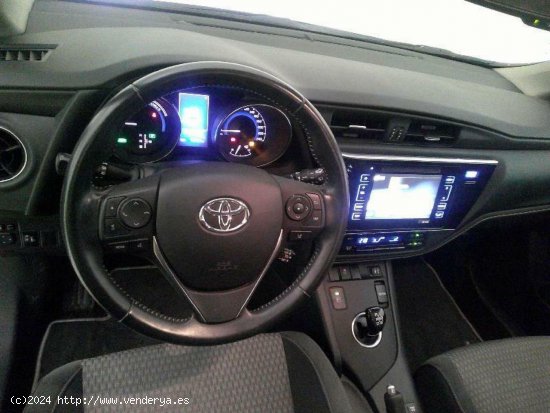 Toyota Auris 1.8 140H FEEL! EDITION TOURING SPO - Leganes