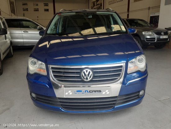 Volkswagen Touran 2.0 Tdi Dsg - Reus