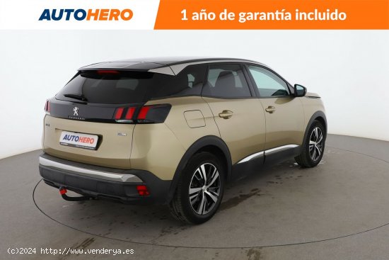 Peugeot 3008 1.2 PureTech Allure - 