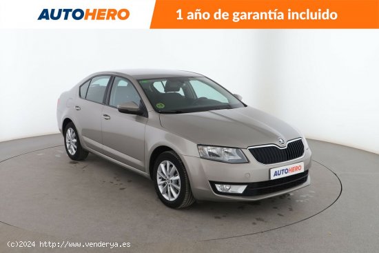 Skoda Octavia 1.6 TDI Ambition - 