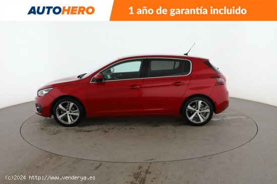 Peugeot 308 1.2 PureTech Allure - 