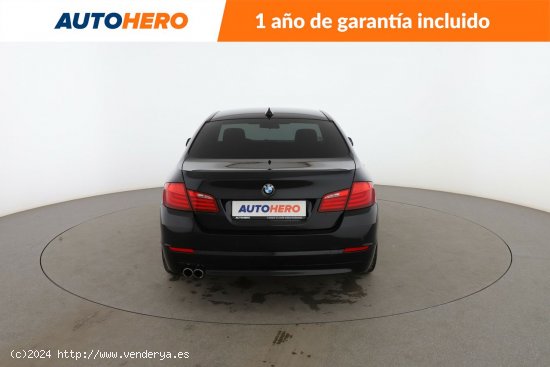 BMW Serie 5 520d - 