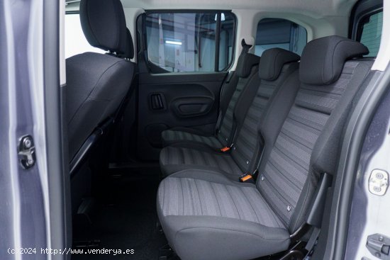 Opel Combo LIFE ELEGANCE PLUS BEV 50KWH 136 CV 5P - Sant Boi de Llobregat