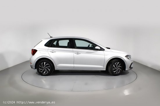 Volkswagen Polo 1.0 TSI 70KW LIFE 5P - 