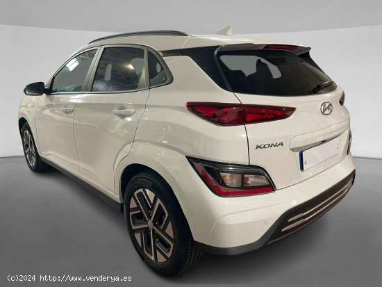 Hyundai Kona  Eléctrico FL 100 kW (136 CV) HiTech L MY23 - 