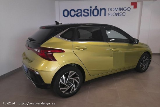 Hyundai i20  FL 1.0 T-GDi 73,5 kW (100 CV) MT6 2WD Blackline - 