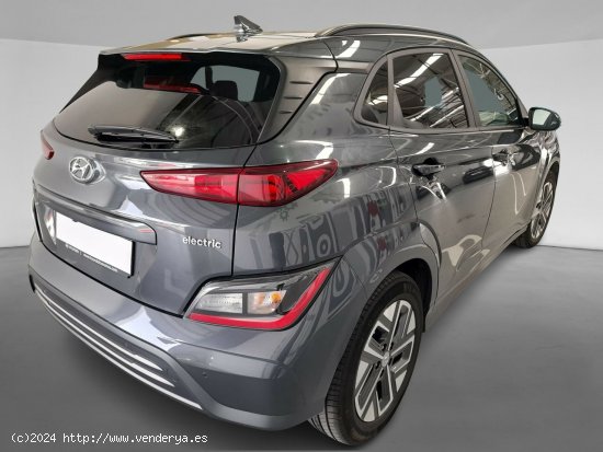 Hyundai Kona  Eléctrico FL 150 kW (204 CV) HiTech SLE - 