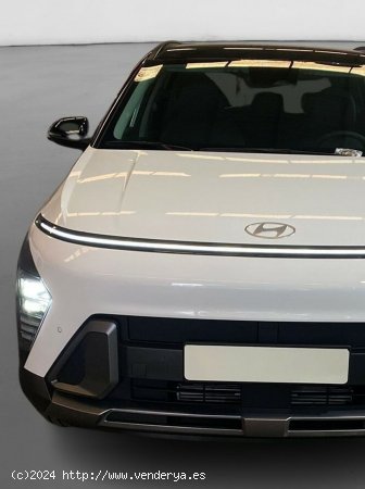 Hyundai Kona Nuevo  1.0 T-GDi 88 kW (120 CV) MT6 2WD Blackline - 