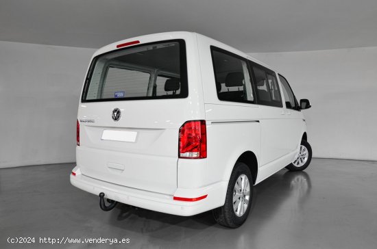 Volkswagen Transporter  Combi 2.0 TDI 81 kW (110 CV) (banco acompañante doble) - 