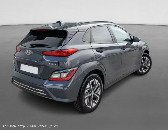 Hyundai Kona  Eléctrico FL 100 kW (136 CV) HiTech L MY23 - 