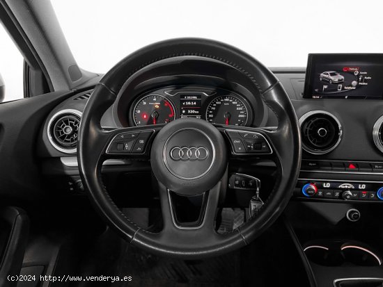 Audi A3  SE 30 TDI 85kW (116CV) - 