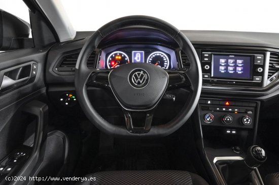 Volkswagen T-Roc Nuevo  Edition 1.0 TSI 81 kW (110CV) SG6 (A112CX31) - 