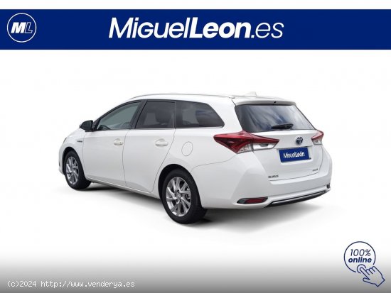 Toyota Auris 1.8 140H Active Touring Sports - Telde