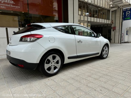 Renault Megane Dynamique TCE 130cv - Barcelona