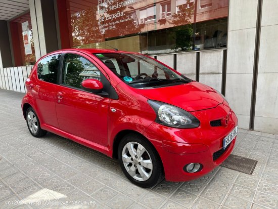 Toyota Aygo 1.0 VVT-i Connect - Barcelona