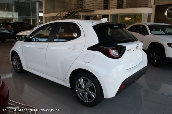 Mazda Mazda2 Hybrid MAZDA 2 HIBRID AUT EXCLUSIVE LINE 5P de 2024 con 116 Km por 22.700 EUR. en Ponte