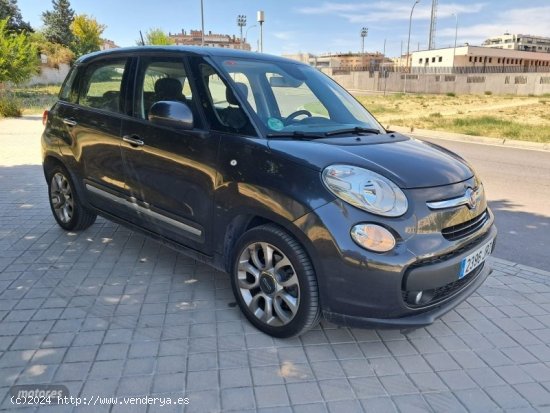 Fiat 500L 1.6 jtd 120cv 6 velocidades de 2016 con 190.000 Km por 7.775 EUR. en Madrid