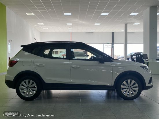 Seat Arona 1.0 TSI 85kW (115CV) Style de 2020 con 43.000 Km por 17.300 EUR. en Malaga