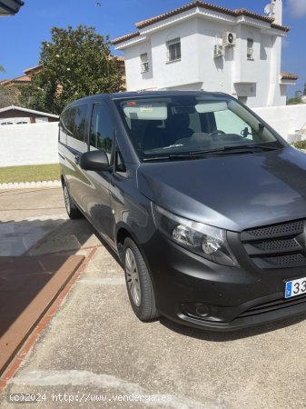 Mercedes Vito Mixti 119 Cdi 447  190 AT 4x4 select compact de 2016 con 300.000 Km por 24.000 EUR. en