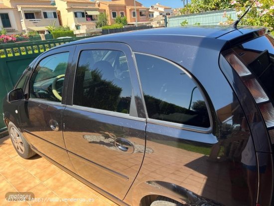 Opel Meriva Enjoy de 2007 con 110.000 Km por 3.750 EUR. en Baleares