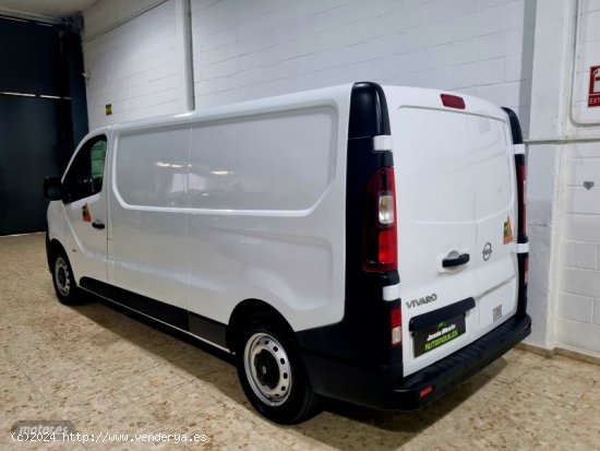 Opel Vivaro F.g l2h1 expression de 2016 con 119.500 Km por 12.500 EUR. en Sevilla