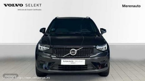 Volvo XC40 XC40 Plus, B3 mild hybrid, Gasolina, Dark de 2023 con 26.232 Km por 36.300 EUR. en A Coru