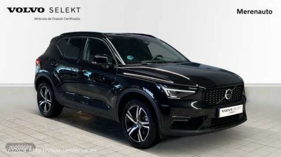 Volvo XC40 XC40 Plus, B3 mild hybrid, Gasolina, Dark de 2023 con 26.232 Km por 36.300 EUR. en A Coru