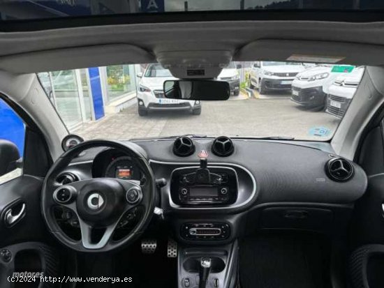 Smart Fortwo 90CV  BRABUS Aut. de 2019 con 55.000 Km por 15.900 EUR. en Guipuzcoa