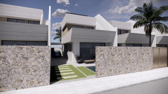 VILLAS DE OBRA NUEVA EN SANTIAGO DE LA RIBERA - MURCIA