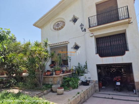  SE VENDE CHALET EN ELCHE - ALICANTE 