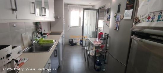 SE VENDE PISO SEMINUEVO, ZONA CORTE INGLES !!!!! - ALICANTE