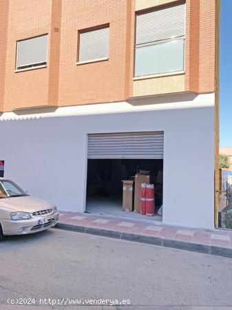 Local comercial en Zarandona - MURCIA