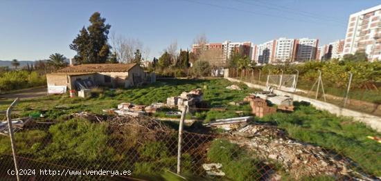 PARCELA CON CUARTO  JUNTO JOVEN FUTURA - MURCIA