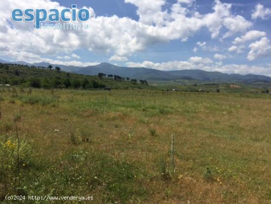 VENTA FINCA EN EL CAMINO DE SANTIAGO - LEON