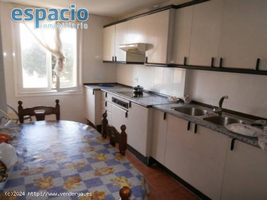 EN EL CENTRO DE PONFERRADA PISO EN VENTA - LEON