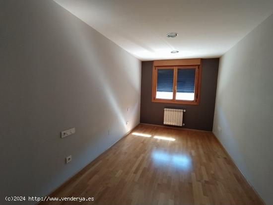 VENTA APARTAMENTO ZONA CENTRO - LEON