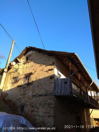 VENTA CASA DE PIEDRA EN TORAL DE MERAYO - LEON