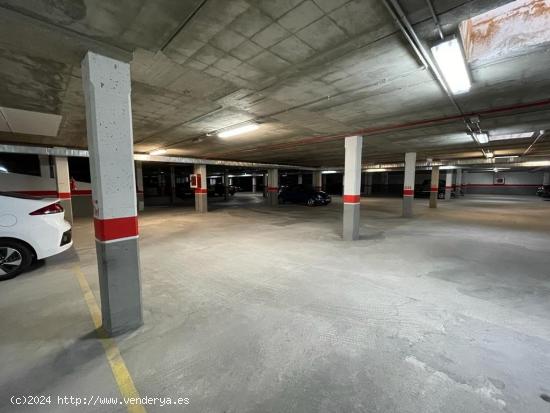 VENTA PLAZAS PARKING EN LA CEMBA - LEON