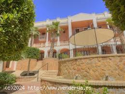 SE VENDE APARTEMENTO - 2 DORMITORIOS - 2 BAÑOS - TERRAZA Y O SOLARIUM - 56M2 - TERRAZA11M2 . - ALME