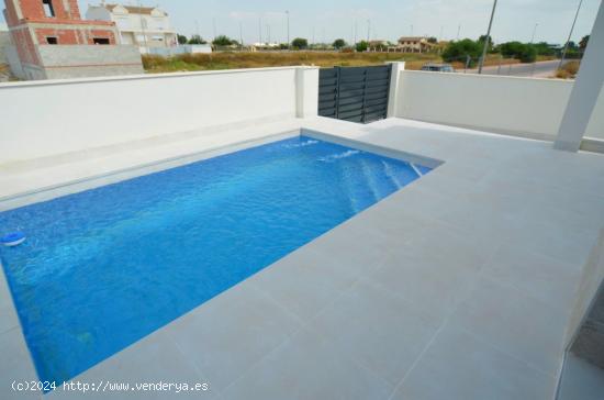 VENTA-OBRA NUEVA-DAYA NUEVA-BUNGALOW-2 DORMITORIOS-2 BAÑOS - ALICANTE