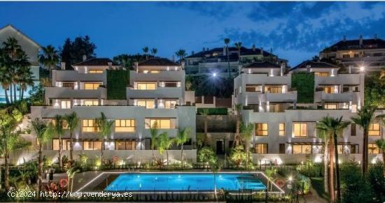 VENTA-OBRA NUEVA- ÁTICO DÚPLEX-MARBELLA-3D/3B-205 M2-TERRAZA 142 M2-PARKING-TRASTERO-PISCINA  COMU