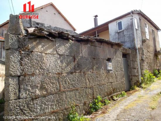 VIVIENDA UNIFAMILIAR CON PEQUEÑA PARCELA EN LA CABEANCA - ORENSE