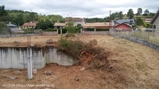 SOLAR EN CAMBEO (COLES -OURENSE). - ORENSE