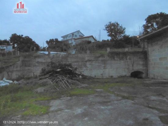 NAVE CON PARCELA EN LA ZONA DE VELLE. - ORENSE